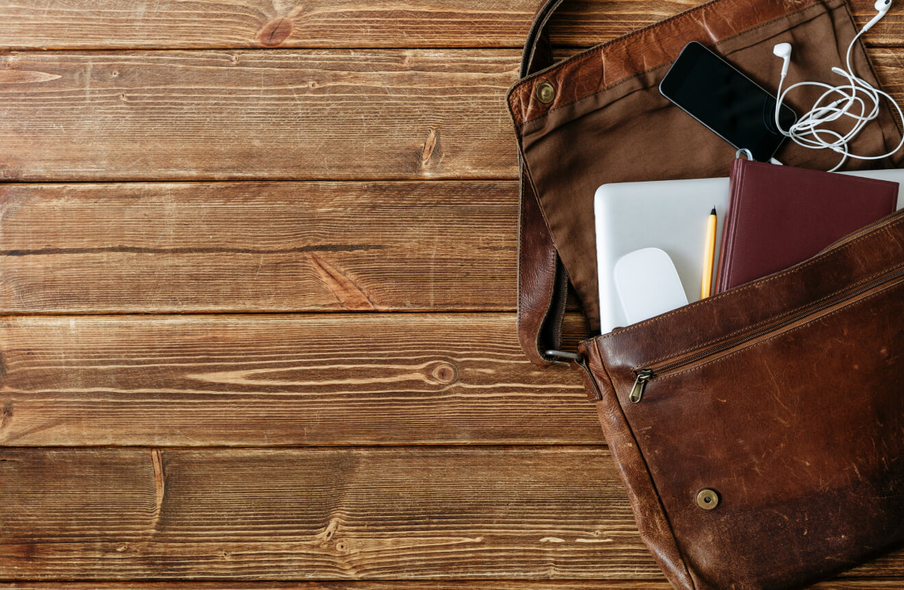The Complete Guide to Leather Messenger Bags